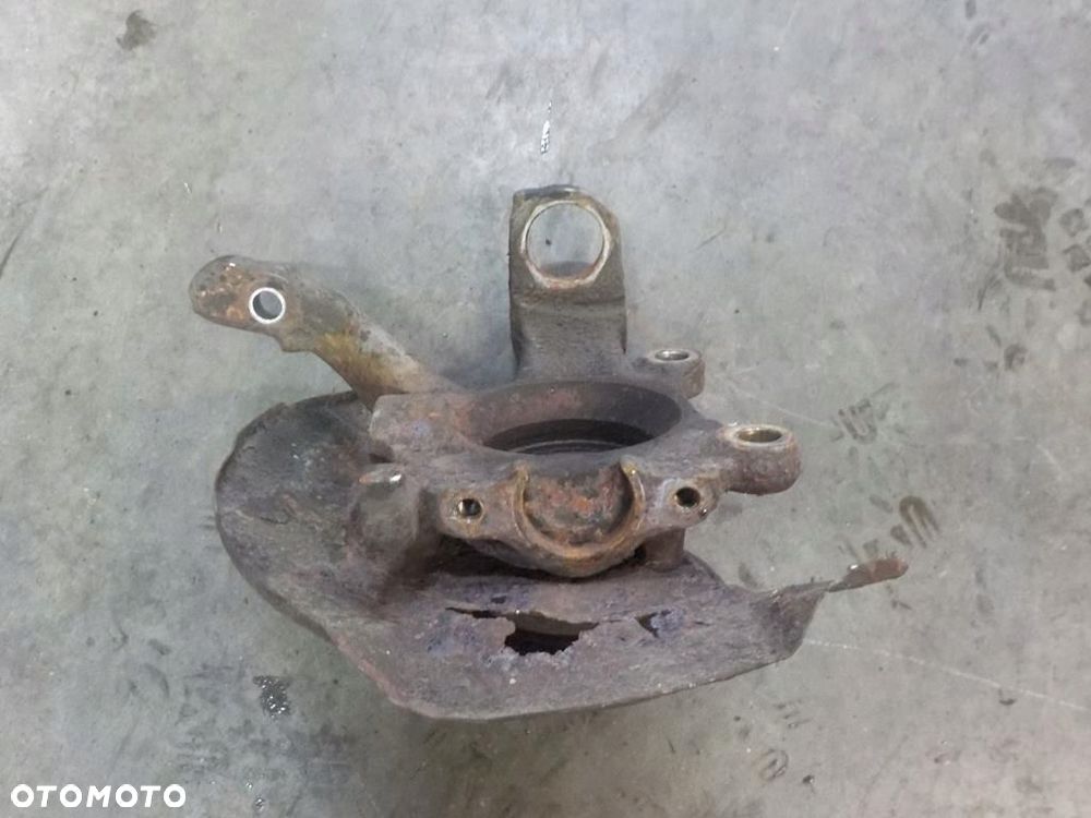VW T4 90-95 PIASTA ZWROTNICA LEWA LEWY PRZÓD - 4