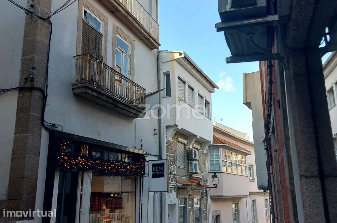 Edifício para Recuperação na Zona Histórica de Chaves - Grande imagem: 3/16
