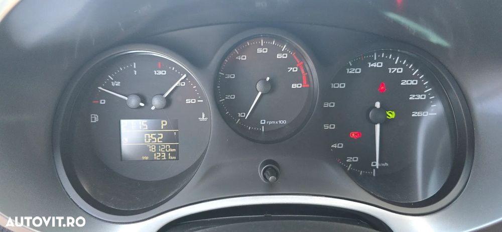 Seat Leon 1.8 TSI DSG Style - 19