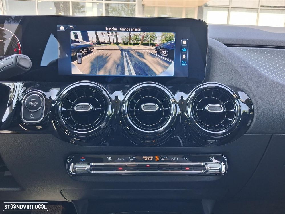 Mercedes-Benz B 180 d - 18