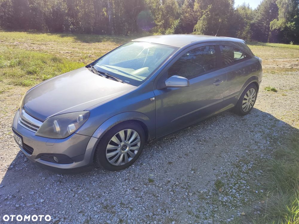 Opel Astra H Gtc