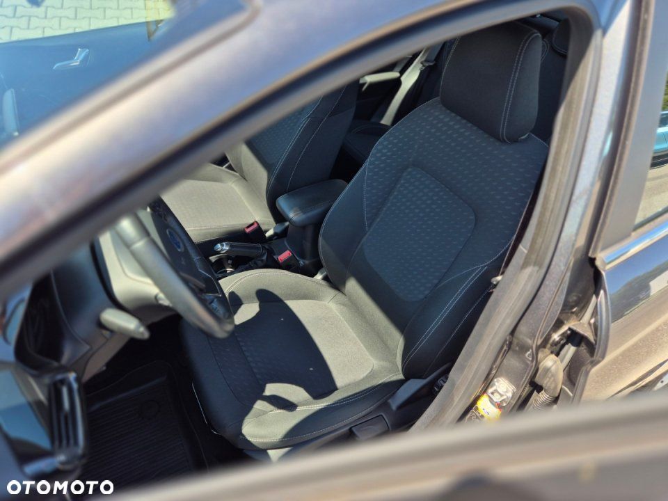 Ford Fiesta - 15