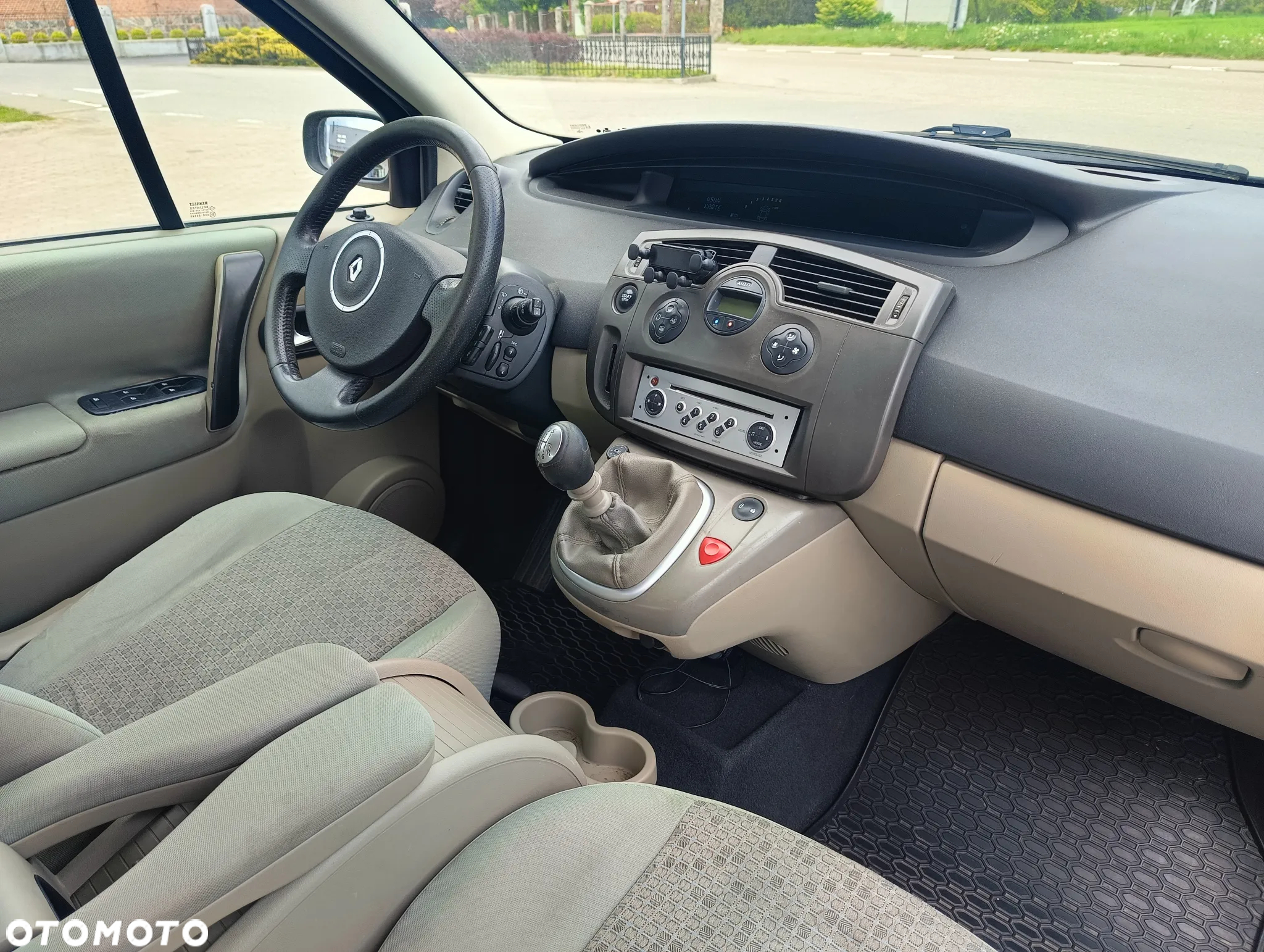 Renault Scenic - 6