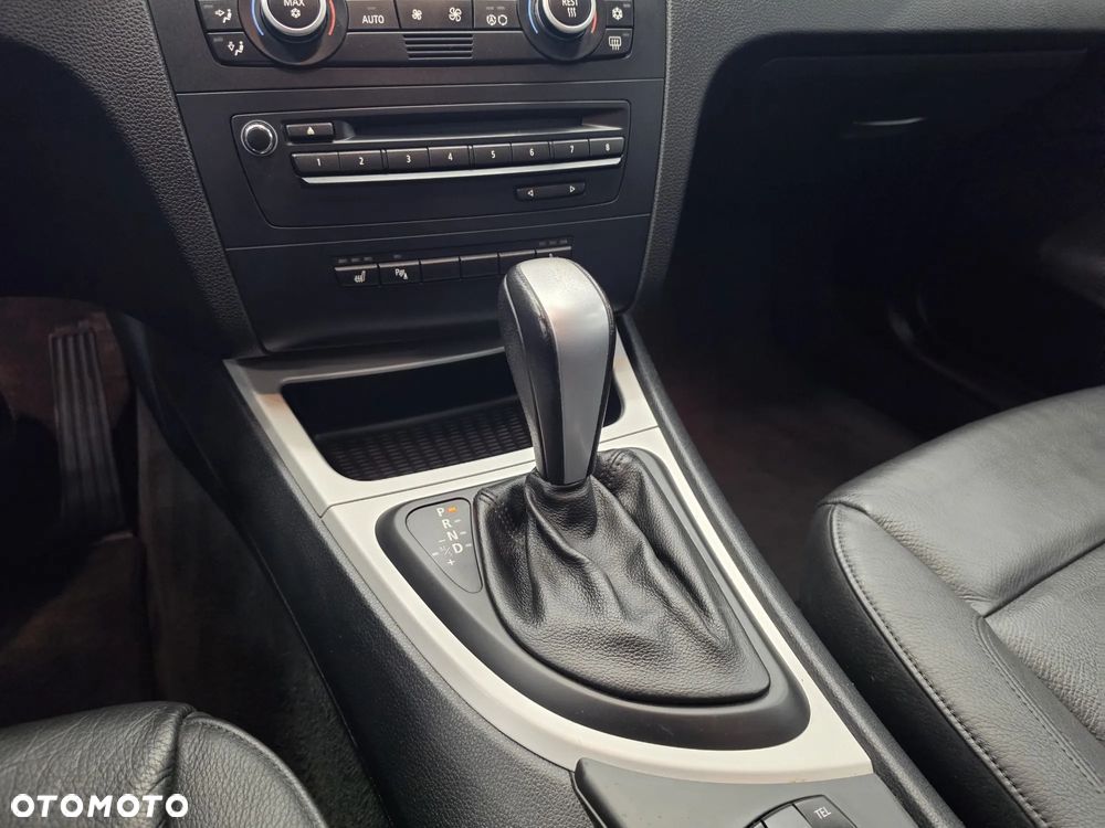 BMW Seria 1 118d DPF Edition Lifestyle - 29