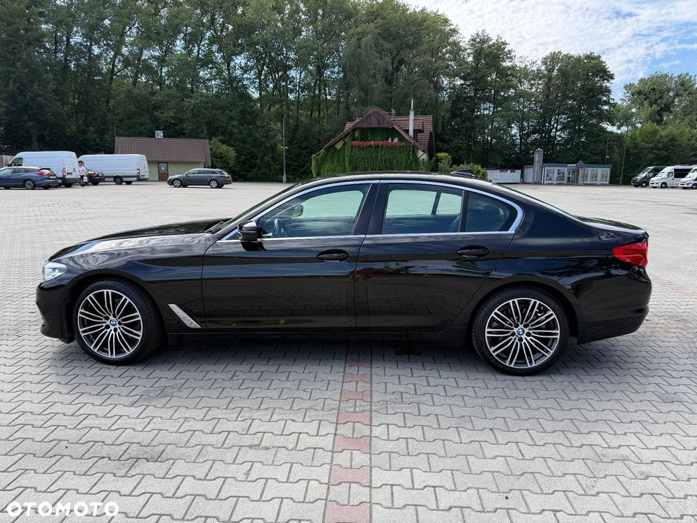 BMW Seria 5 520i - 9