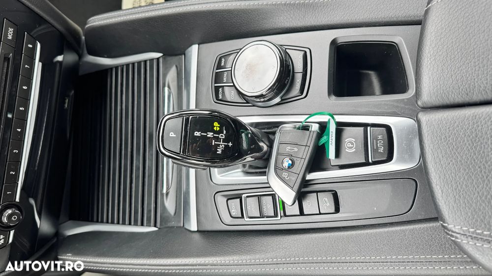 BMW X6 xDrive30d - 12