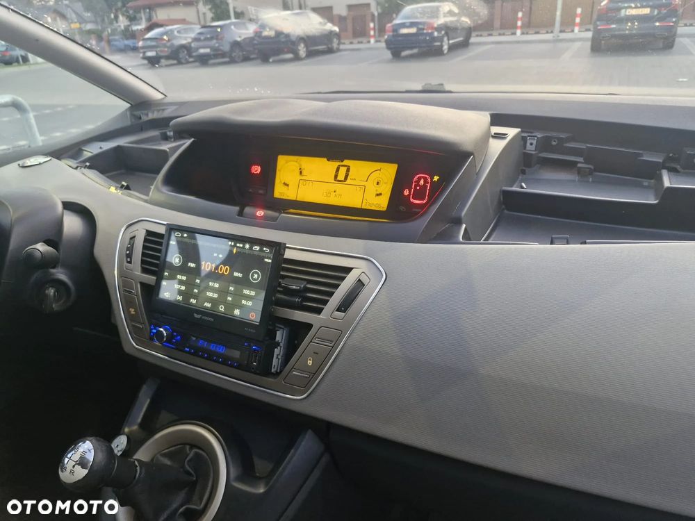 Citroën C4 Picasso 1.6 HDi Impress - 12