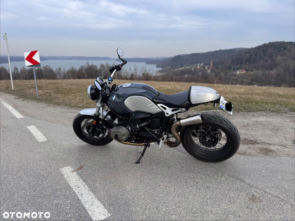BMW R - 7
