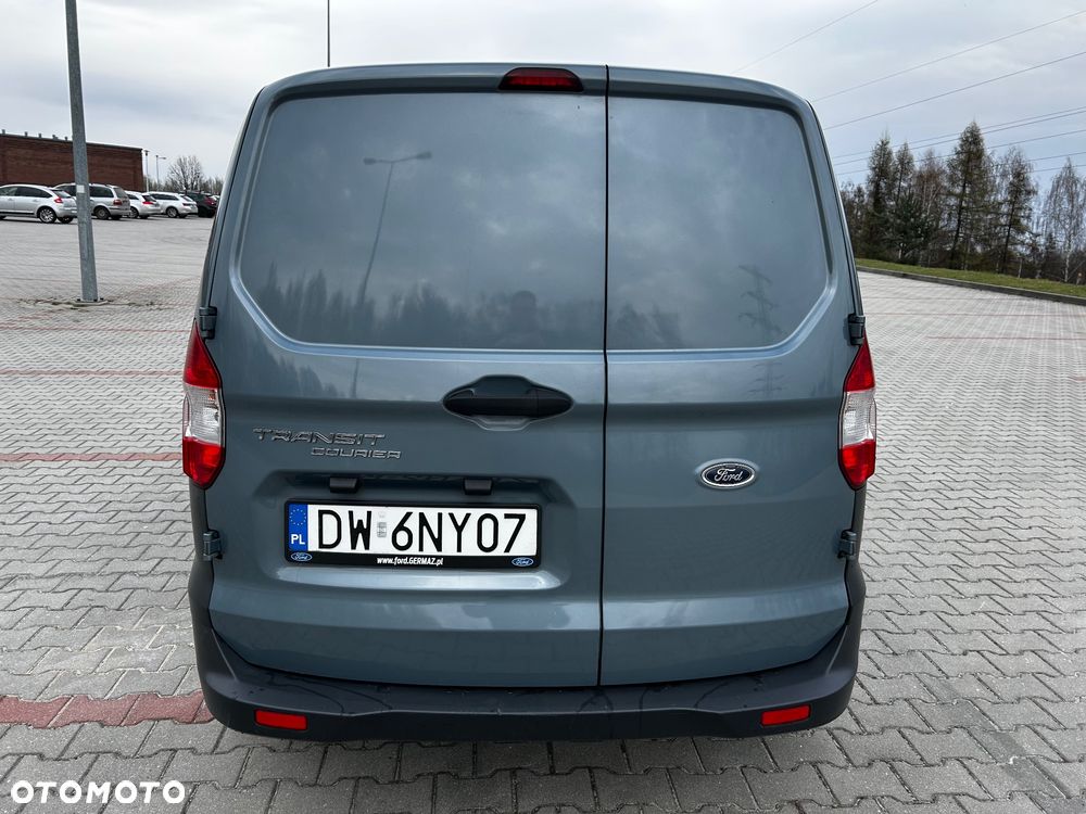 Ford Transit Courier - 6