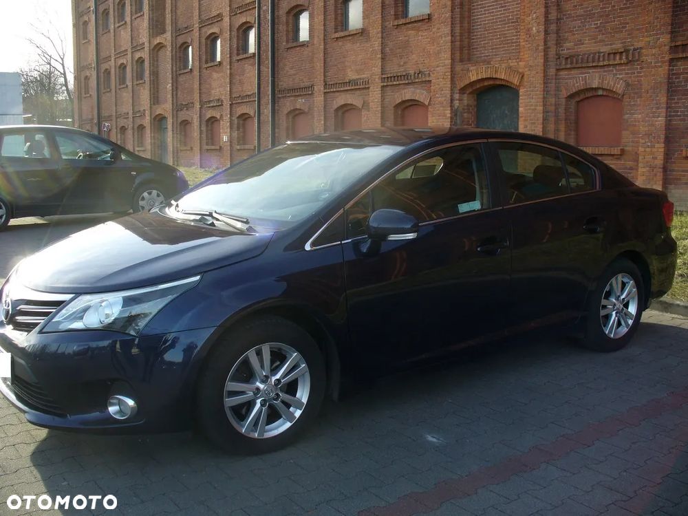 Toyota Avensis 2.0 D-4D Active - 2