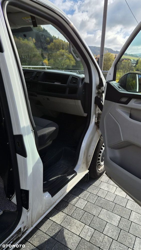 Volkswagen Transporter - 16