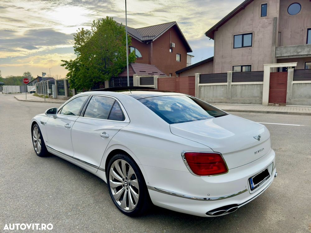Bentley Flying Spur - 4