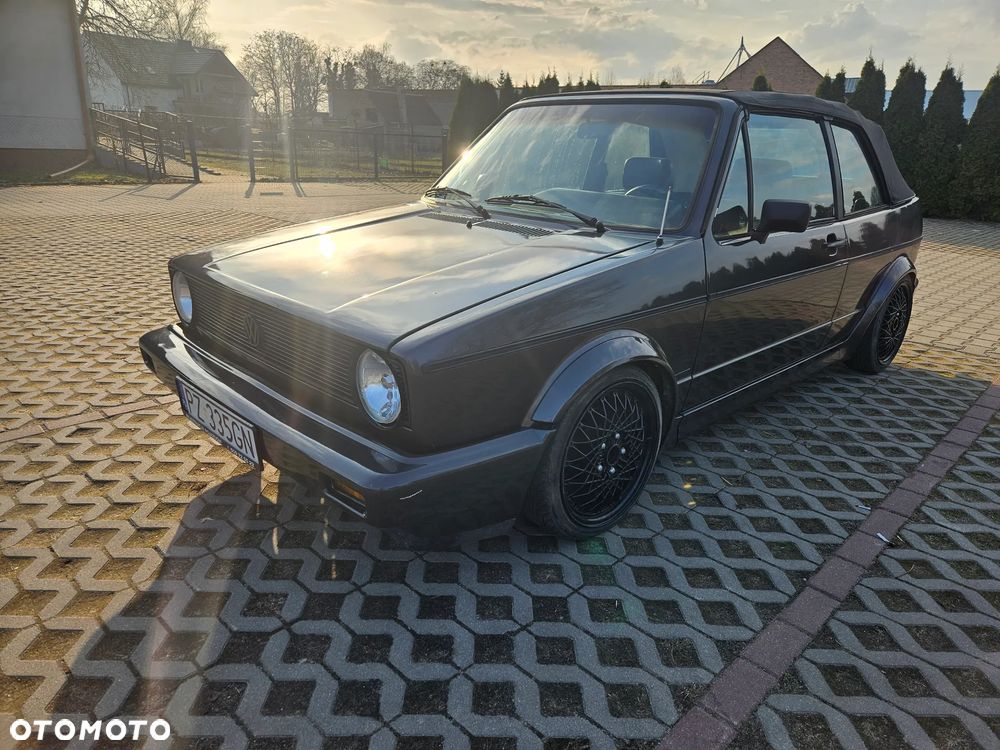 Volkswagen Golf - 3