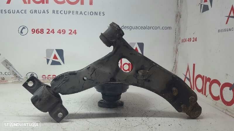 BRAÇO SUSPENSÃO INFERIOR FRENTE ESQUERDO FORD FOCUS BERLINA (CAK) AMBIENTE - 1