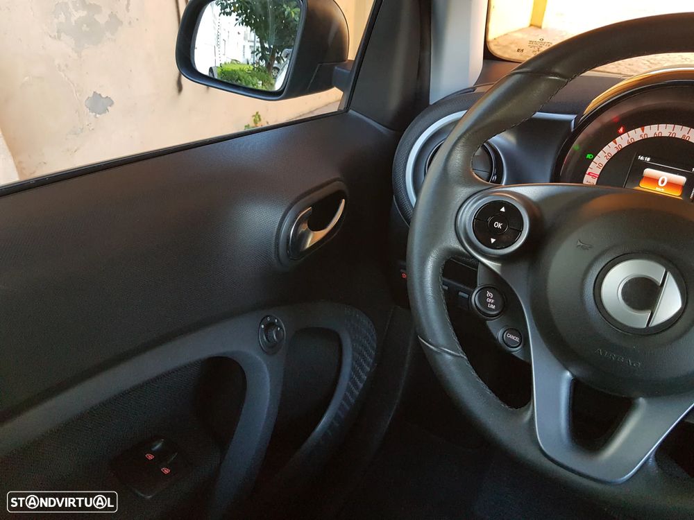 Smart ForTwo Coupé 0.9 Passion 90 Aut. - 23