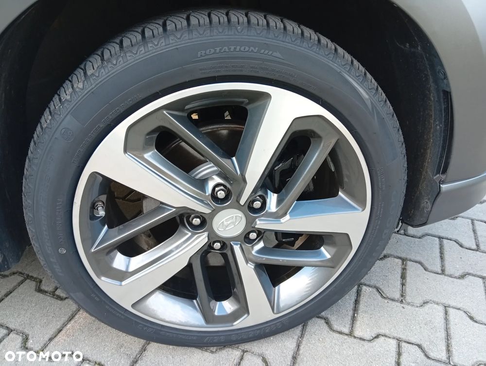 Hyundai Kona 1.6 CRDi DCT Premium - 32