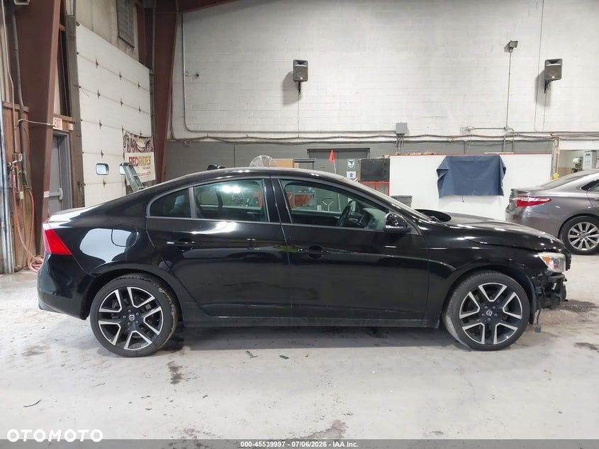 Volvo S60 - 5