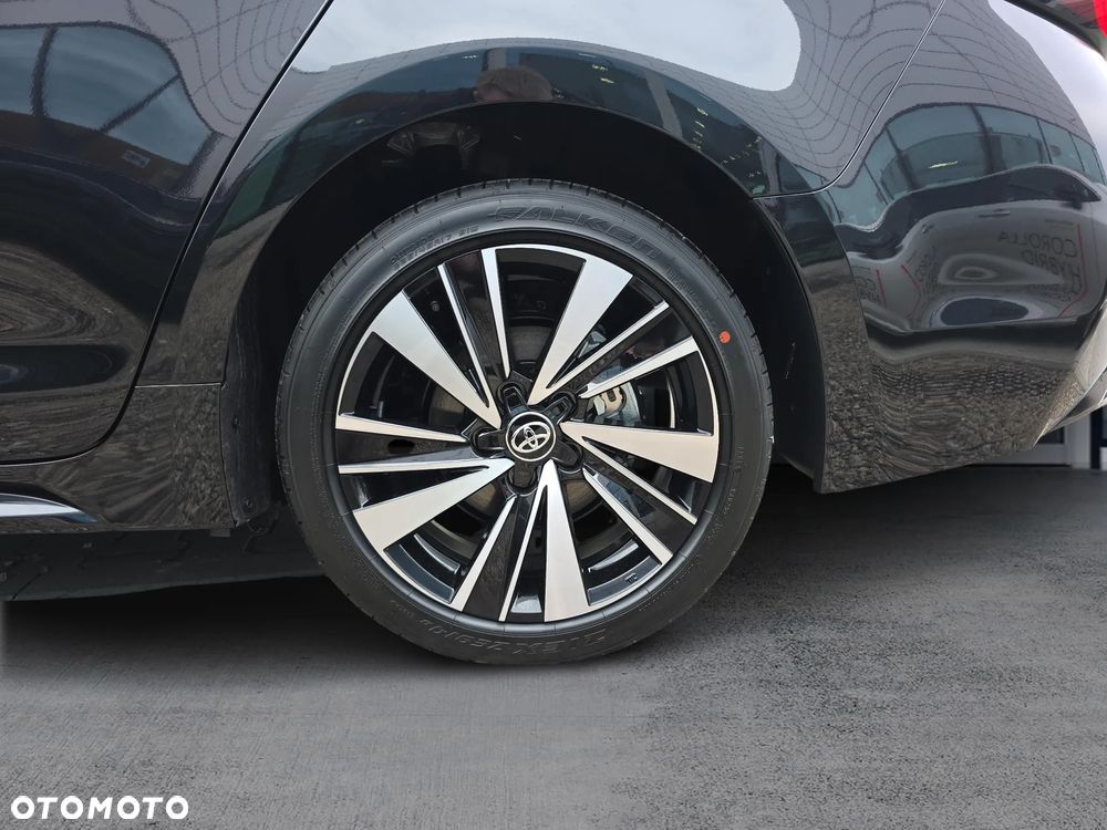 Toyota Corolla 1.8 Hybrid Style - 17