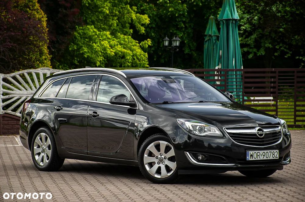 Opel Insignia 2.0 T Cosmo 4x4 EU6 - 24