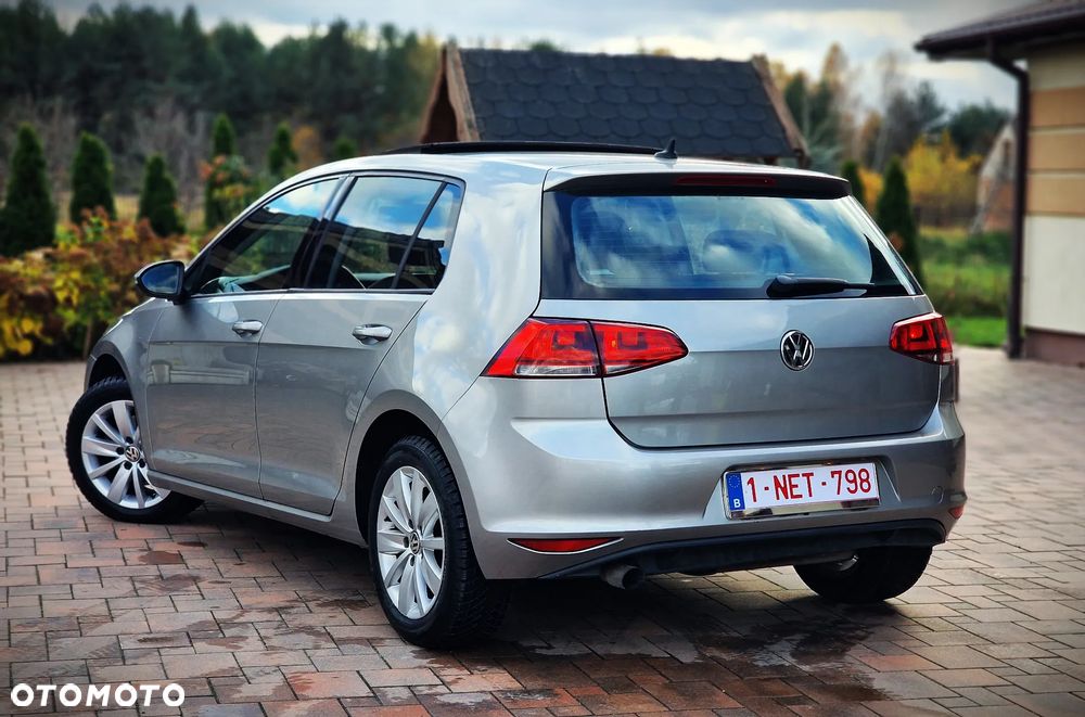 Volkswagen Golf 1.6 TDI BlueMotion Technology Comfortline - 21