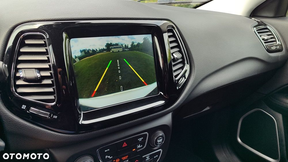 Jeep Compass 1.4 TMair Night Eagle FWD S&S - 34