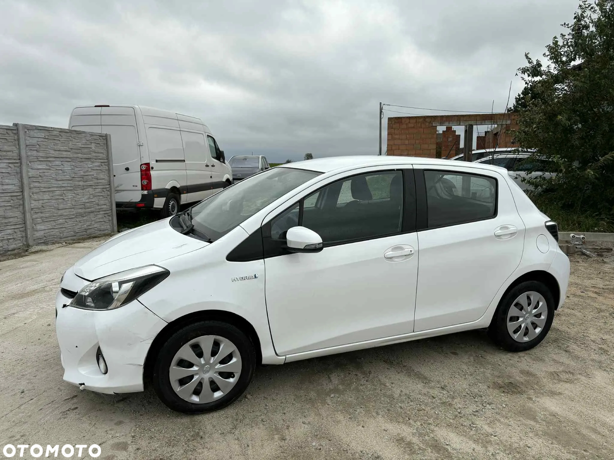 Toyota Yaris Hybrid 1.5 VVT-i - 36