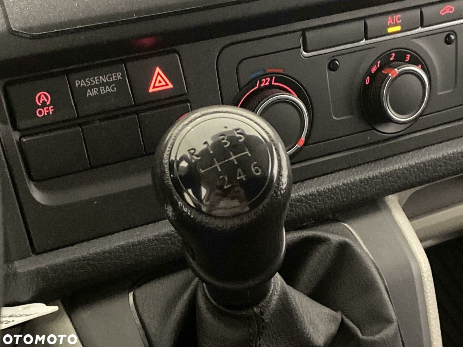 Volkswagen Transporter Furgon - 27