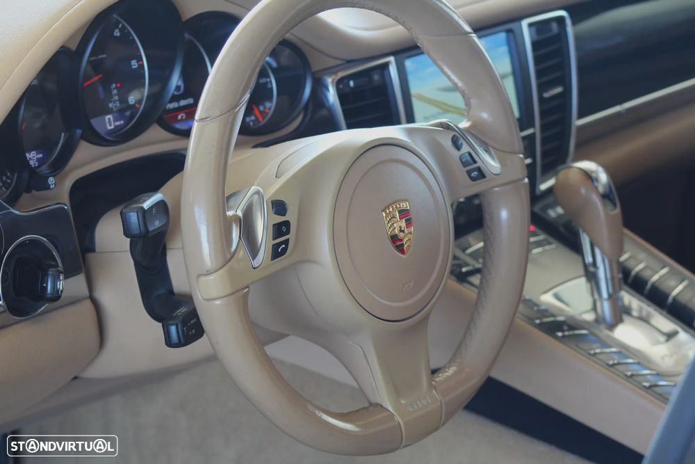 Porsche Panamera Platinum Edition - 21