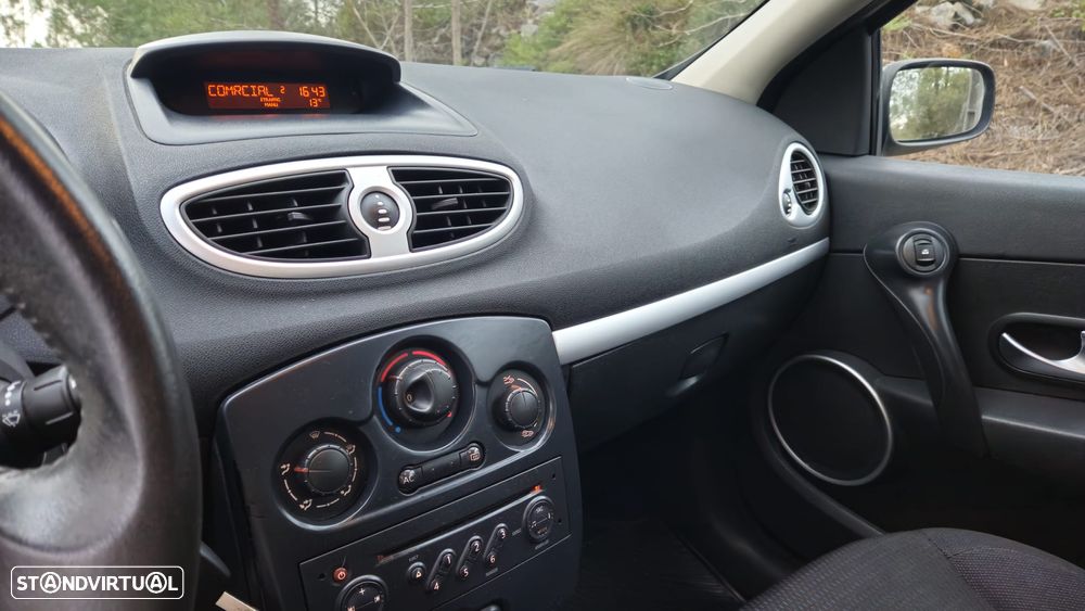 Renault Clio 1.5 dCi Dynamique - 11
