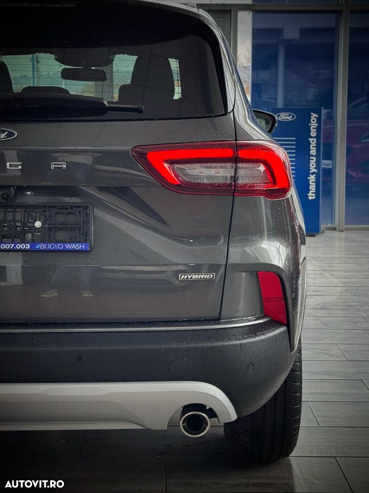 Ford Kuga 2.5 Duratec FHEV TITANIUM - 13