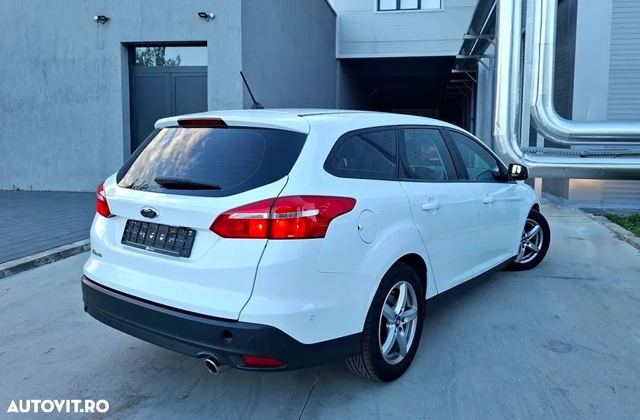 Ford Focus 2.0 EcoBlue Titanium Business - 2