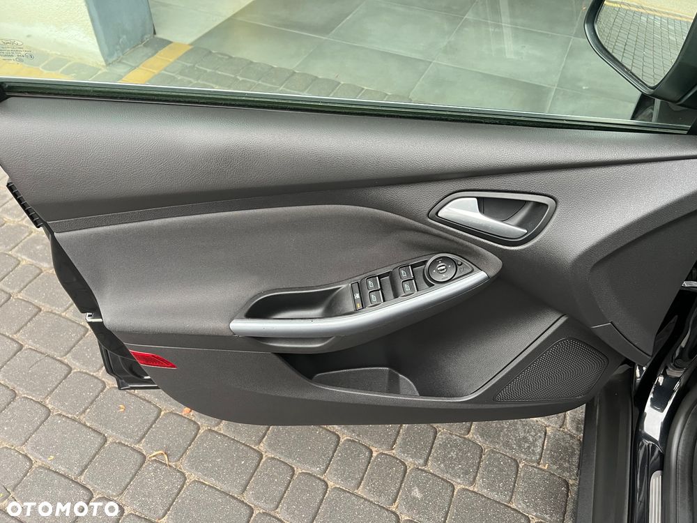 Ford Focus - 18