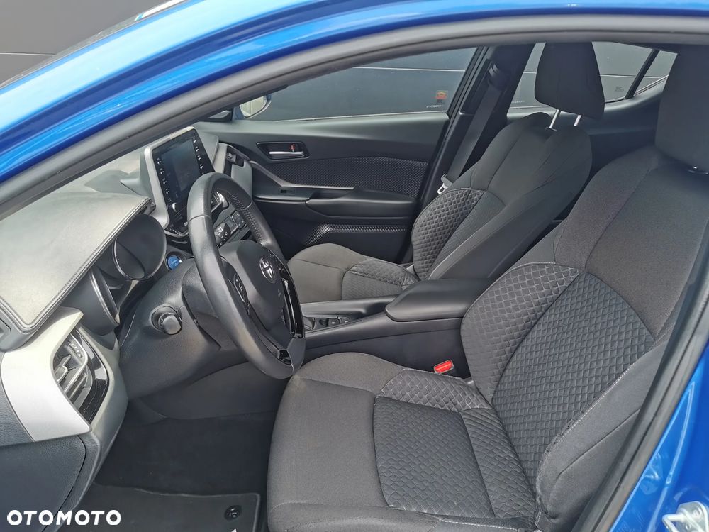 Toyota C-HR Style - 7