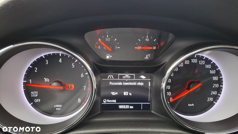 Opel Astra 1.2 T Edition S&S - 8