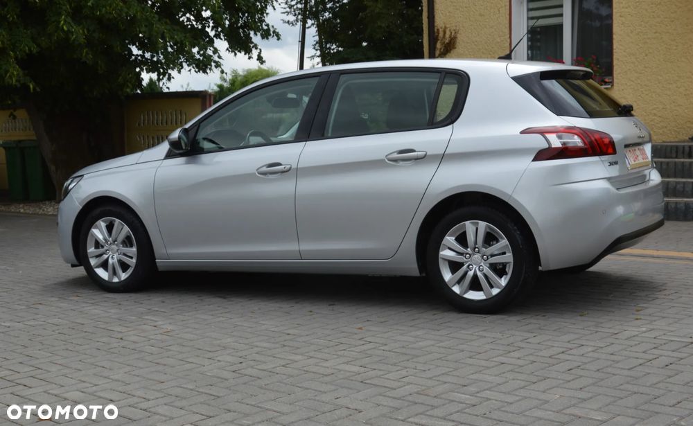 Peugeot 308 - 4