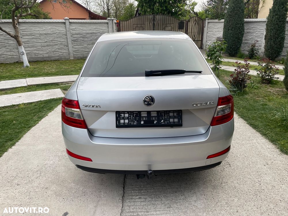 Skoda Octavia - 11