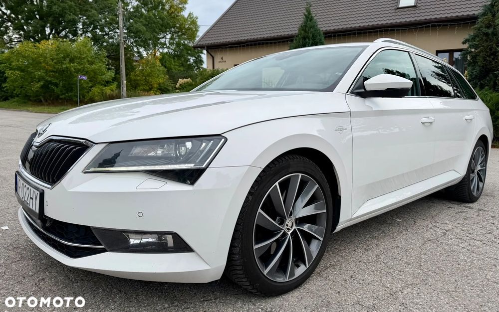 Skoda Superb 2019 photo 2