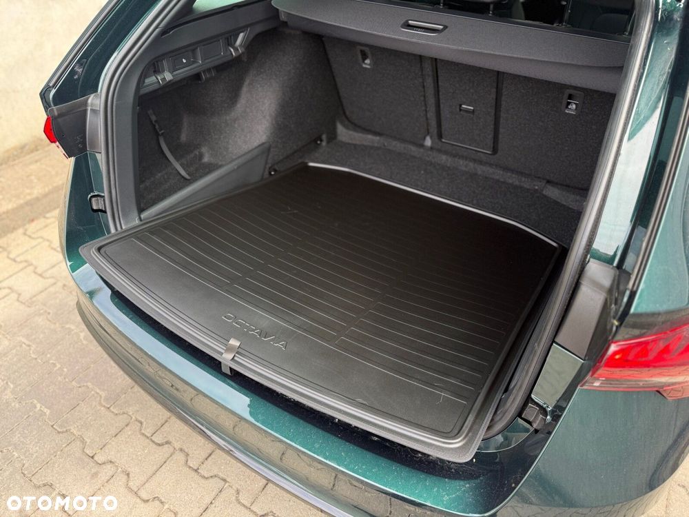 Skoda Octavia 2.0 TSI RS DSG - 35