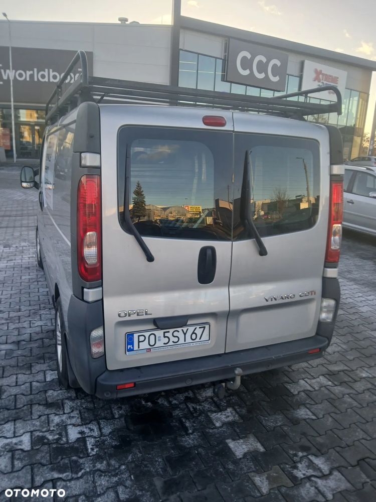 Opel vivaro - 4