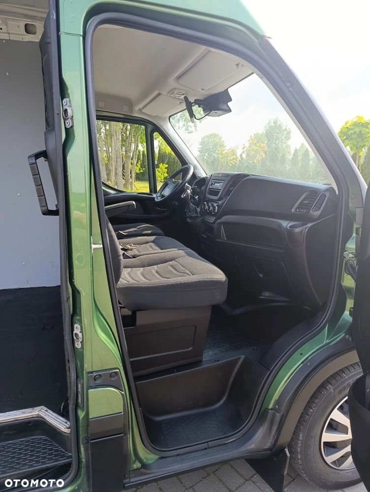 Iveco DAILY 35s17 - 23