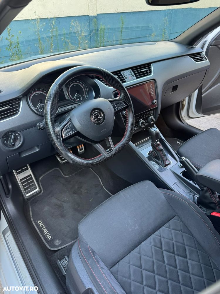 Skoda Octavia 2.0 TDI 4X4 DSG RS - 10