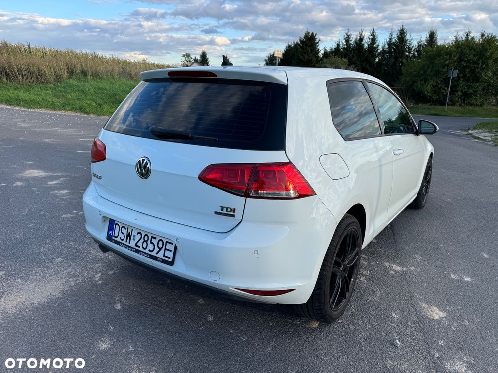 Volkswagen Golf 1.6 TDI BlueMot Trendline DSG - 4