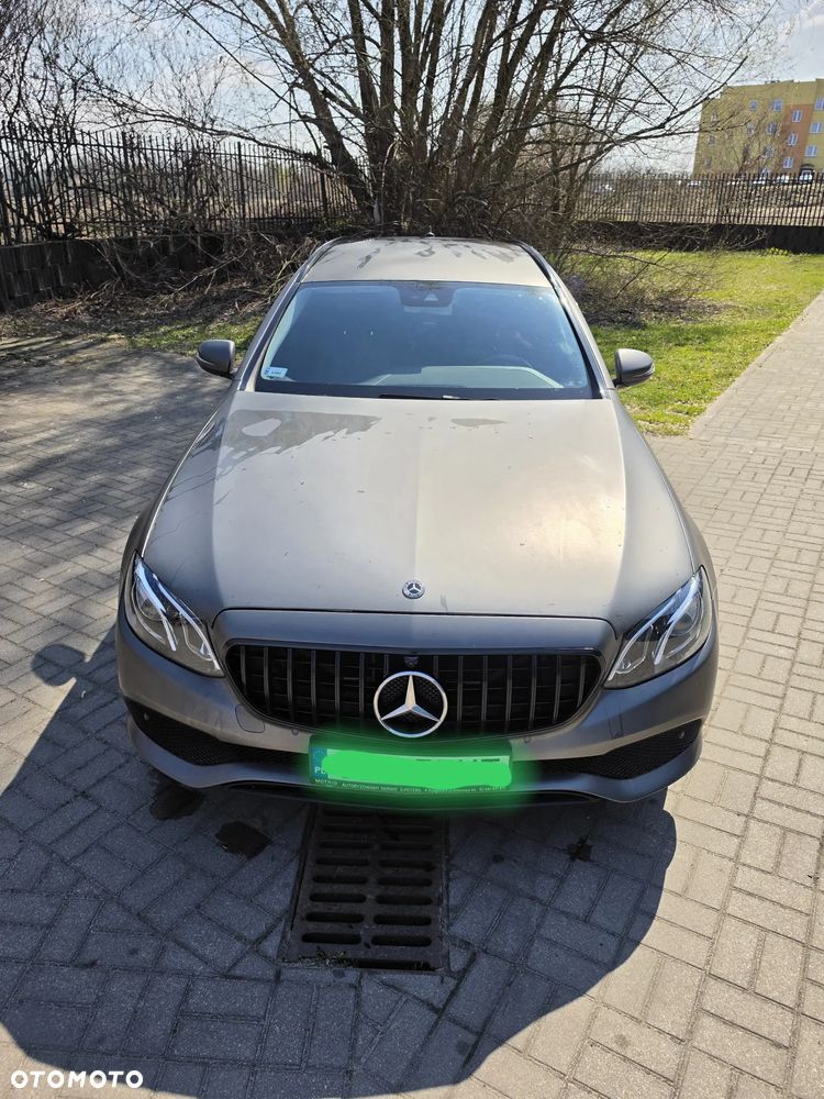 Mercedes-Benz Klasa E 220 d 9G-TRONIC - 6