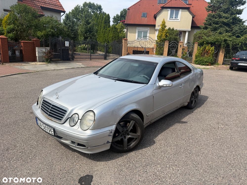 Mercedes-Benz CLK 320 - 1
