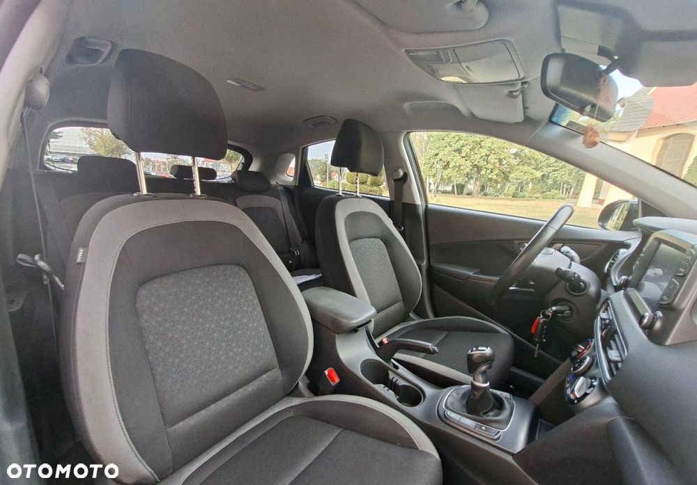 Hyundai Kona - 16