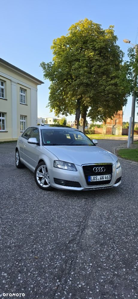 Audi A3 Sportback - 2
