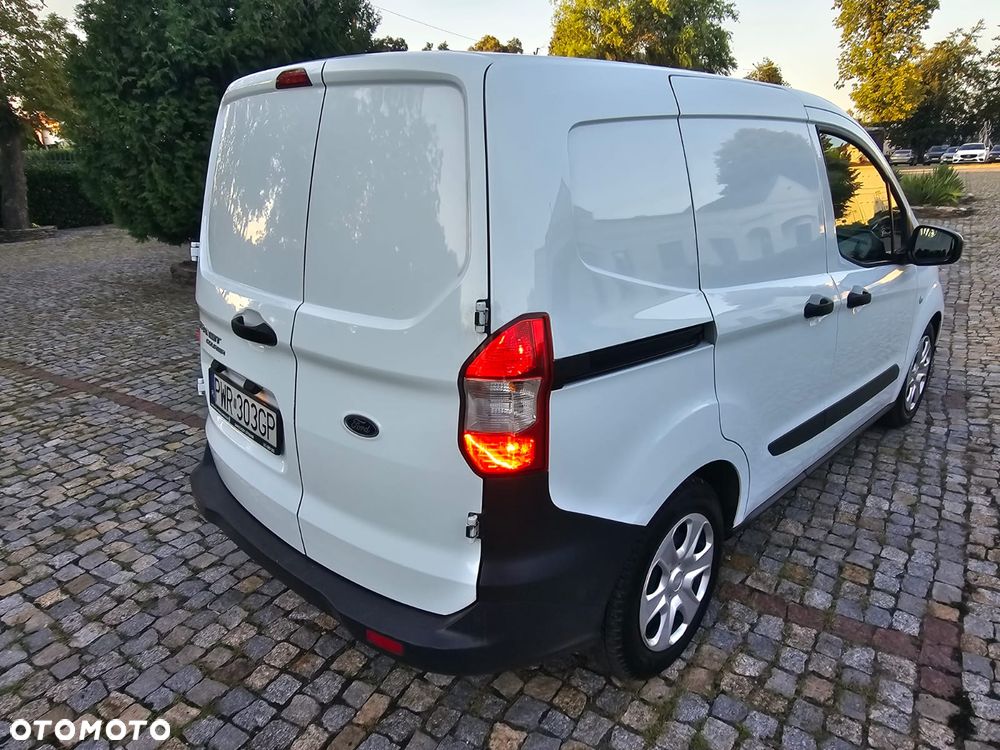 Ford TRANSIT COURIER - 19