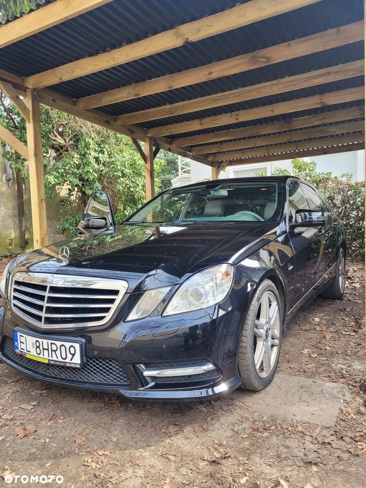 Mercedes-Benz Klasa E 250 CDI DPF BlueEFFICIENCY Automatik Elegance - 1