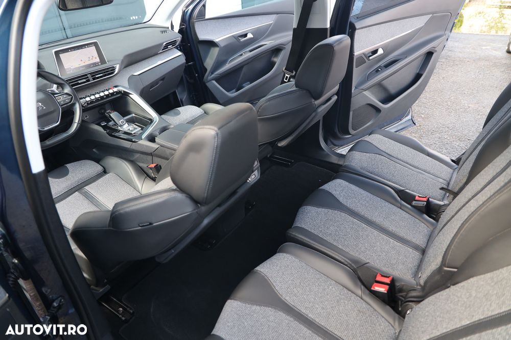 Peugeot 5008 1.6 BlueHDI EAT6 Active - 8