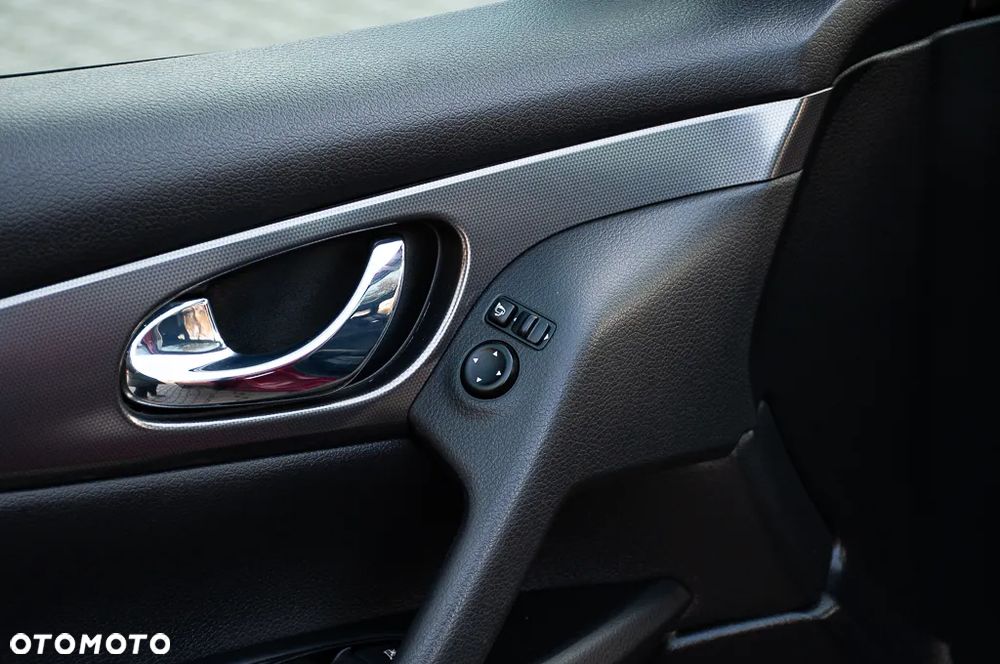 Nissan Qashqai 1.2 DIG-T Tekna+ - 39